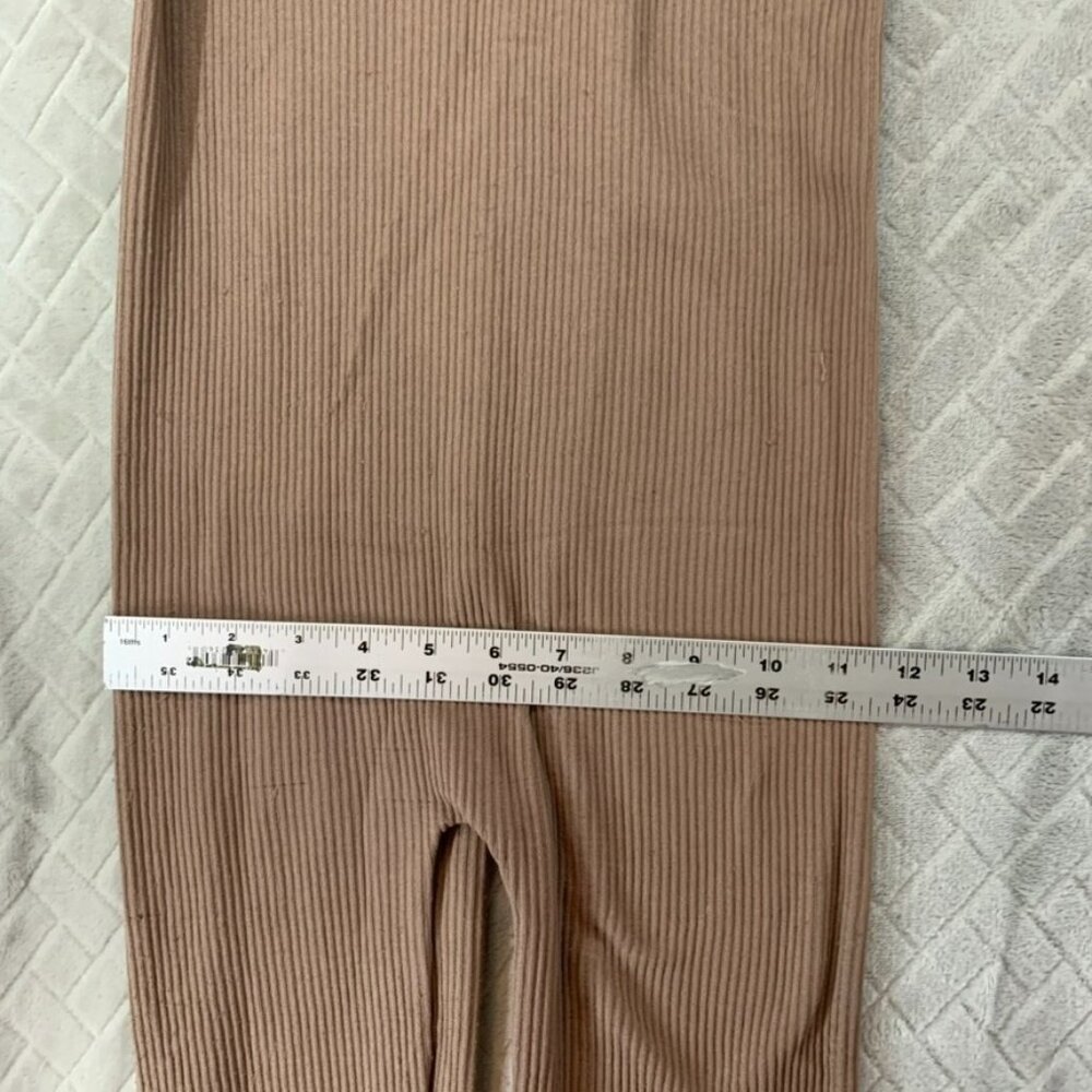 Popular 21 Womans Small Jumpsuit Brown Ribbed Sleeveless Adjustable Stretch - Picture 6 of 14